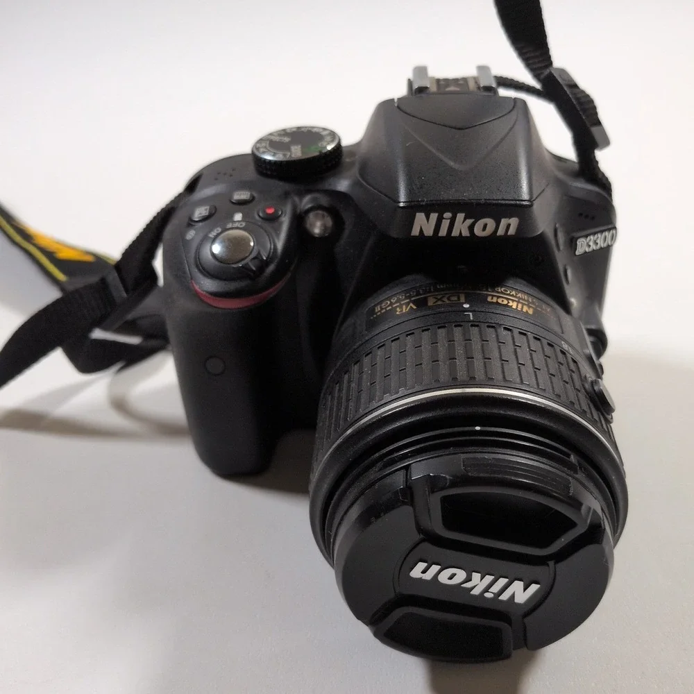 Nikon D3300 Digital SLR Camera Black 18-55mm VR II Lens Kit Bundle 24.2MP